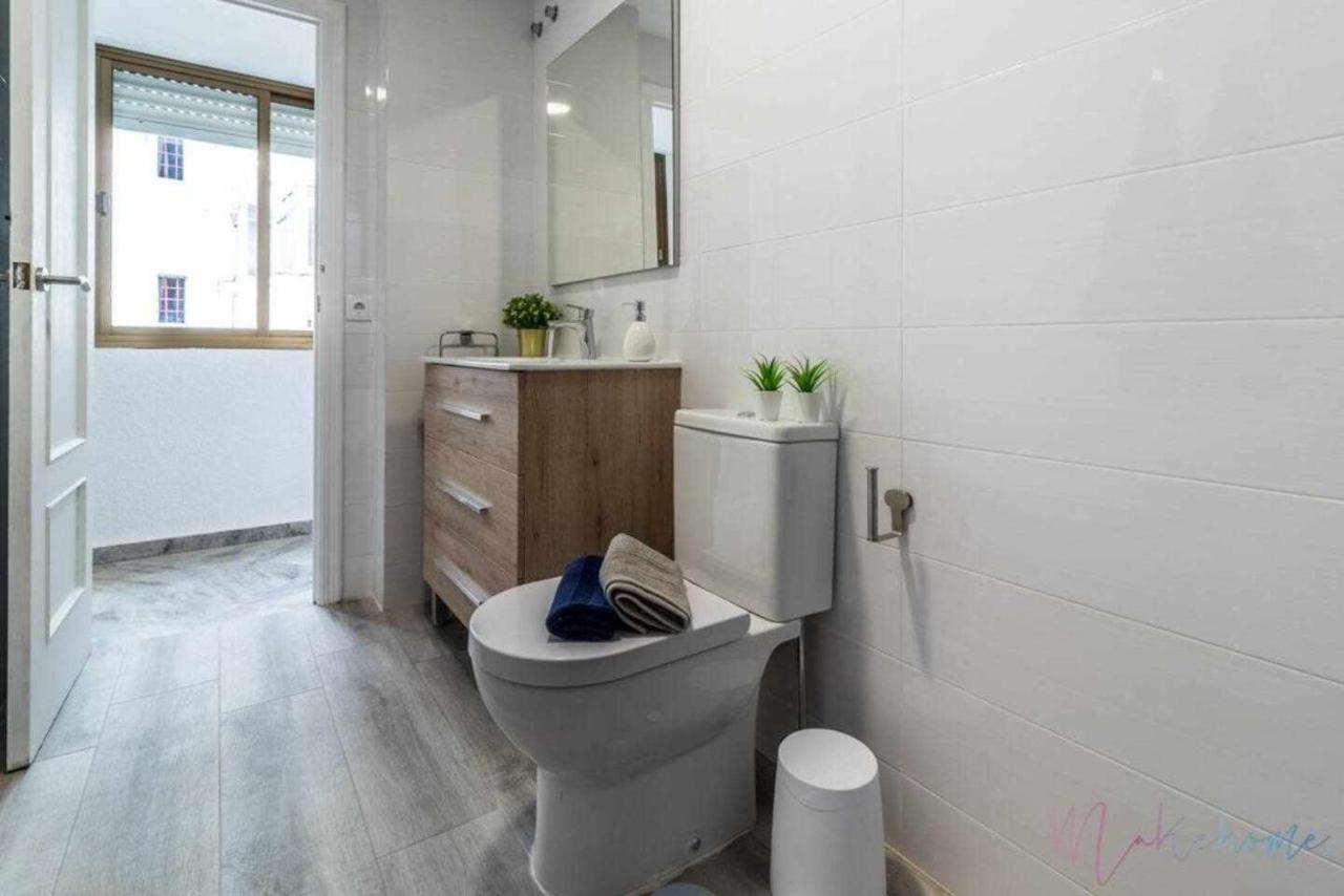 Apartamento Tranquilo En Pleno Centro Con Garaje Huelva Eksteriør bilde